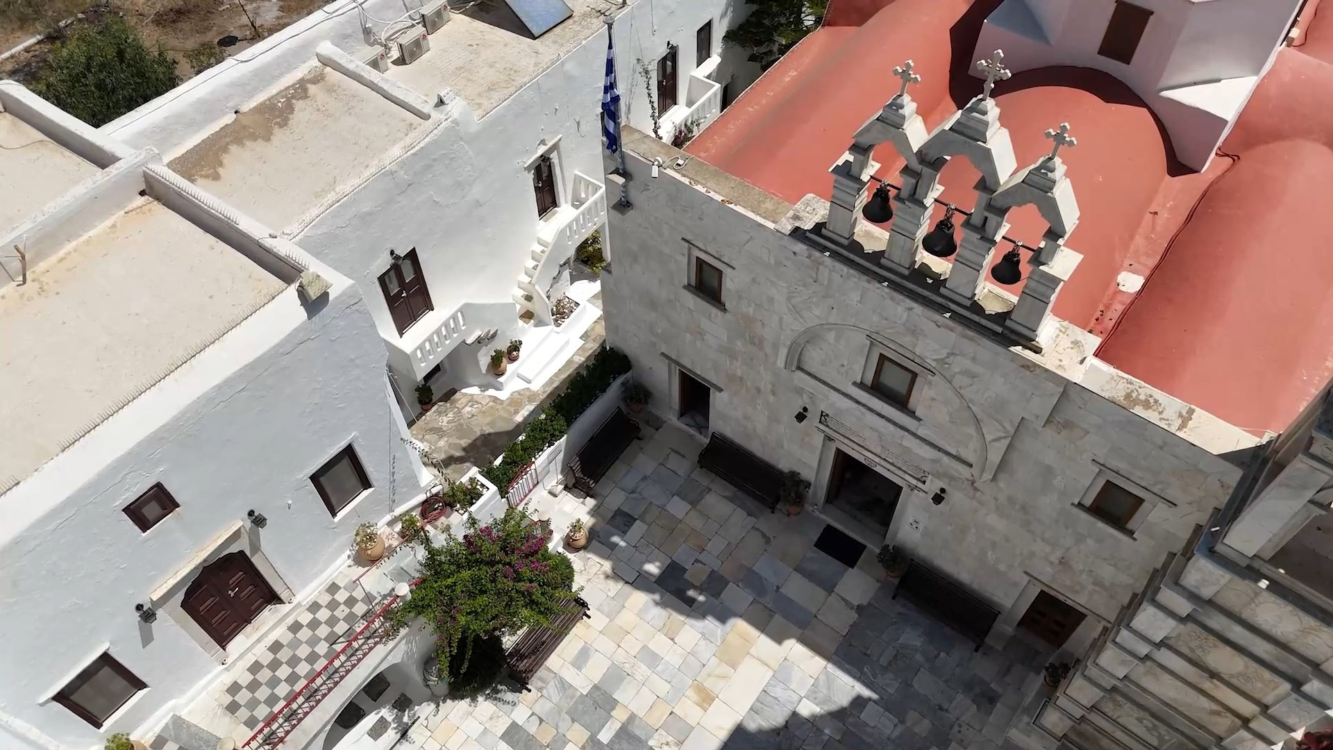 Mykonos-05-10-2025-Video.mp4_snapshot_01.47.268-2